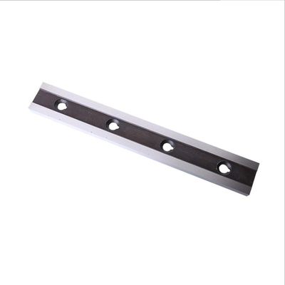 Çeşitli Endüstriyel Uygulamalar için Özel Yapılı Metal Yaprak Kırpma Bıçakları